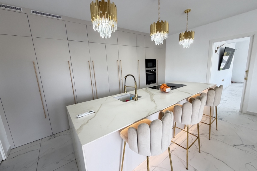 Re-Sale - Detached Villa - Orihuela Costa - Villamartin