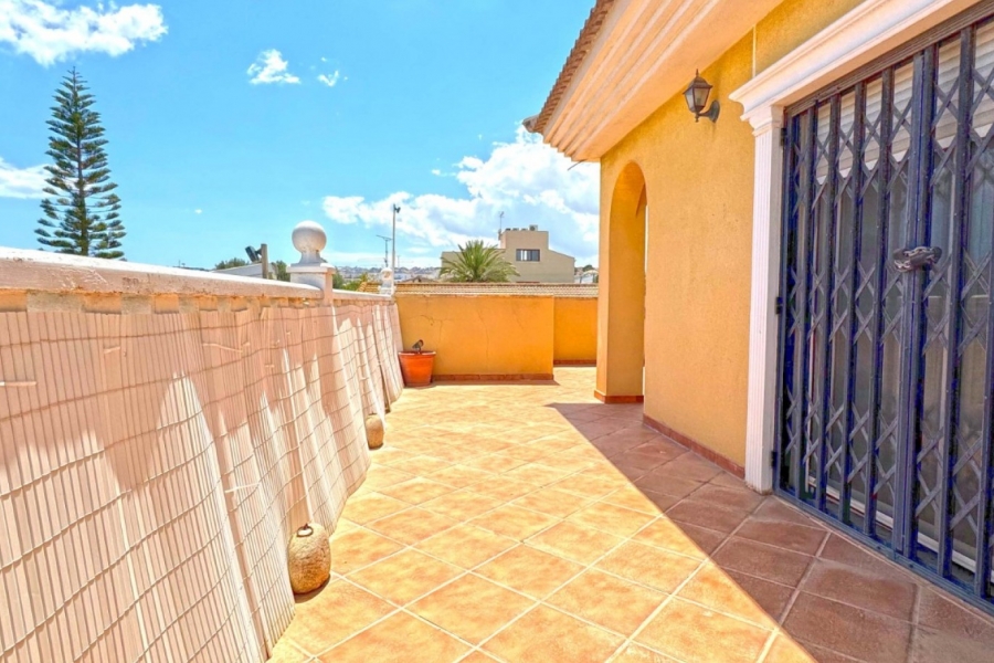 Re-Sale - Detached Villa - Torrevieja - Los Balcones - Los Altos del Edén
