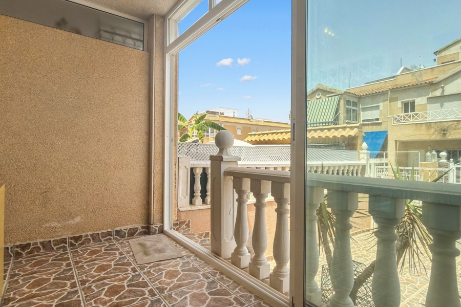 Re-Sale - Townhouse - Torrevieja - Torrevieja - Centre