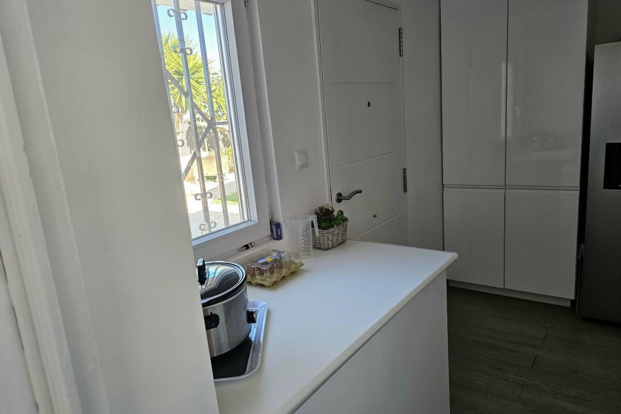 Re-Sale - Detached Villa - La Marina - La Marina - Urbanization