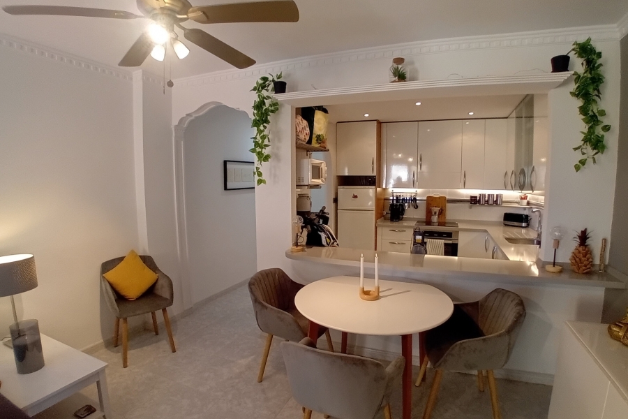 Re-Sale - Apartment - Algorfa - Algorfa - Village