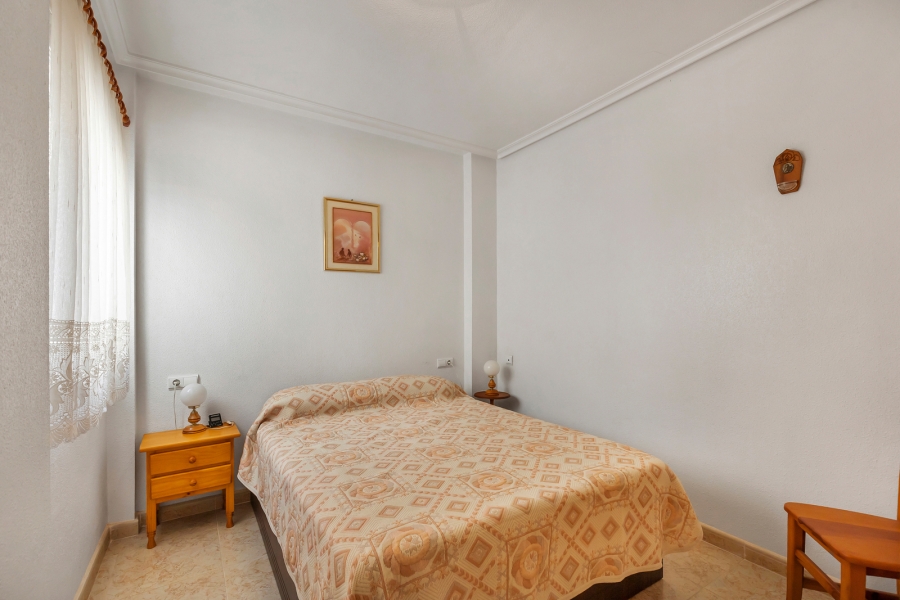 Re-Sale - Apartment - Torrevieja - Playa Los Naufragos
