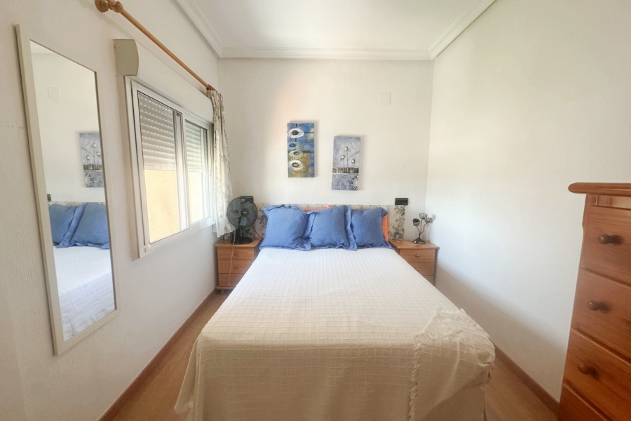 Re-Sale - Apartment - Torrevieja - Torre La Mata