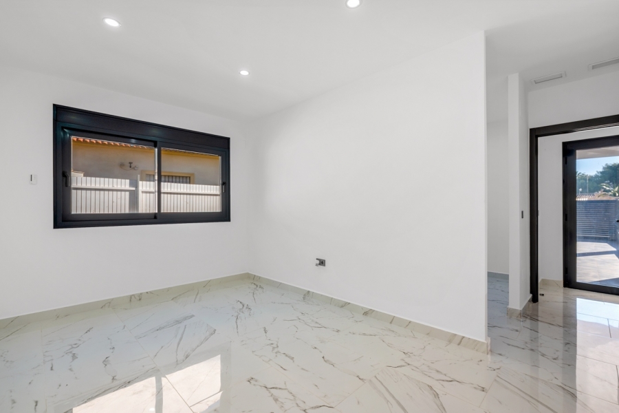 Re-Sale - Detached Villa - Orihuela Costa - Dehesa de Campoamor