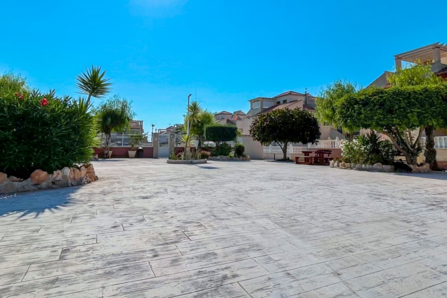 Re-Sale - Apartment - Orihuela Costa - Playa Flamenca