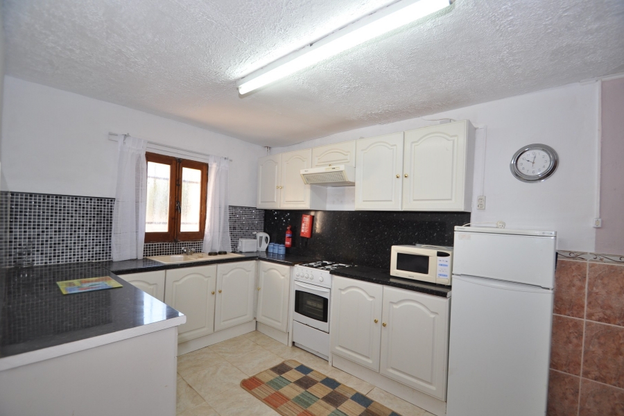 Re-Sale - Country Property - Pinoso - Edge of town