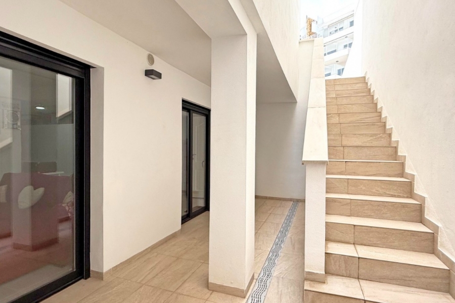 Re-Sale - Detached Villa - Orihuela Costa - Villamartin