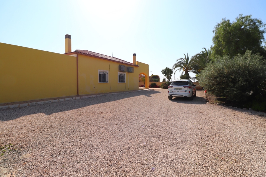 Re-Sale - Country Property - Albatera - Albatera - Country