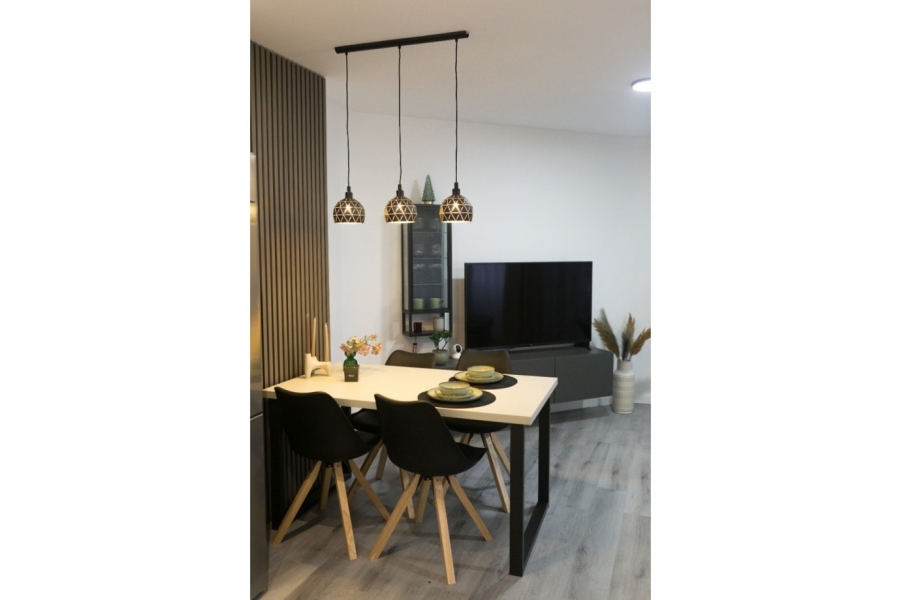 Re-Sale - Apartment - Torrevieja - Torrevieja - Centre