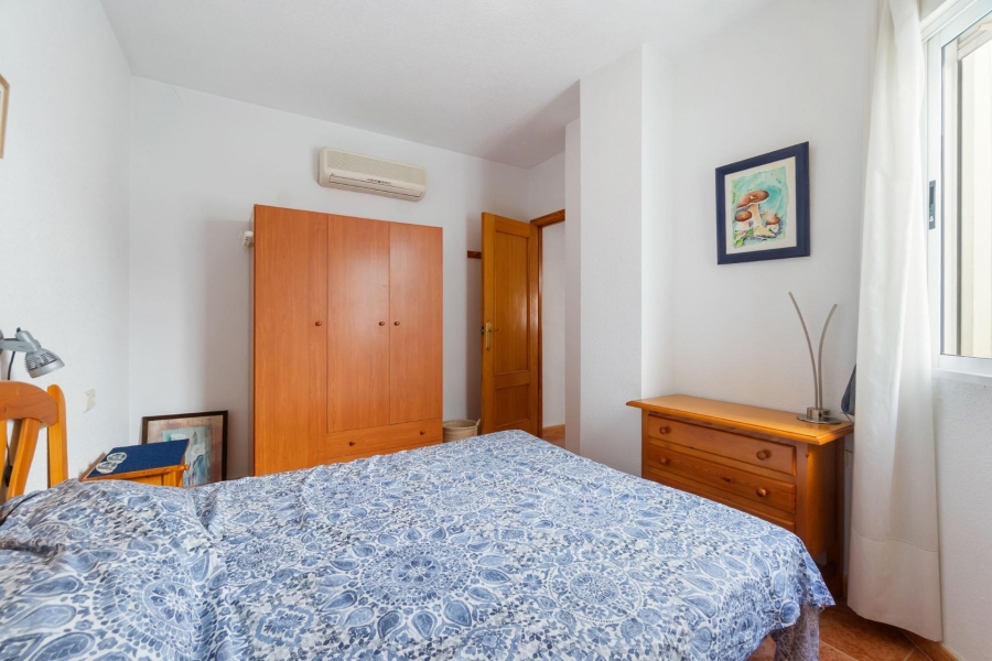 Re-Sale - Apartment - Torrevieja - Torrevieja - Centre