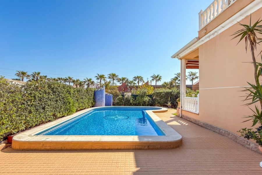 Re-Sale - Detached Villa - Torrevieja - Torrelamata - La Mata