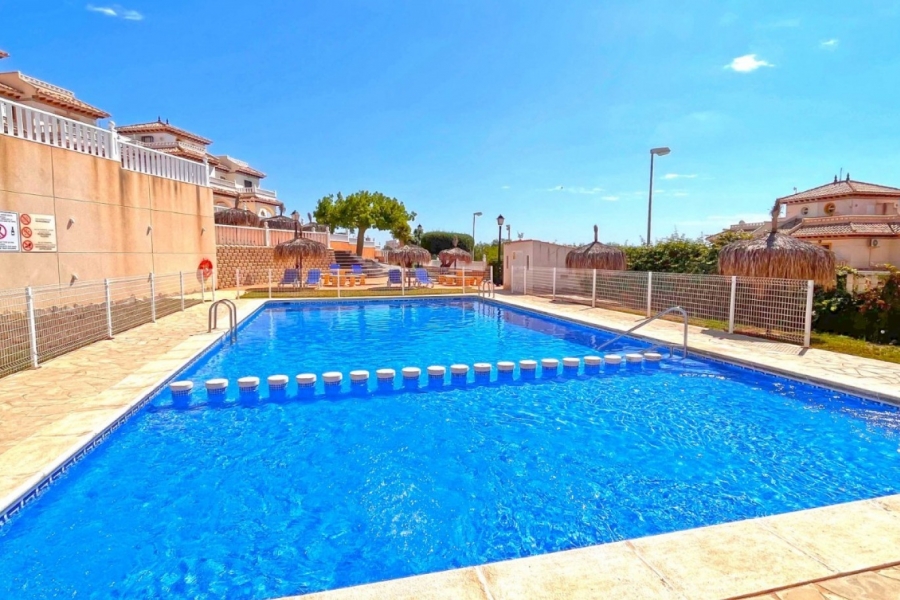 Re-Sale - Apartment - Orihuela Costa - Lomas de Cabo Roig