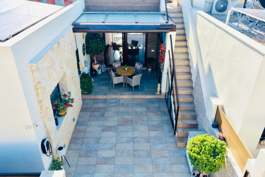 Re-Sale - Semi Detached Villa - Los Montesinos - La Herrada