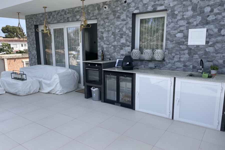 Re-Sale - Detached Villa - Torrevieja - Los Balcones