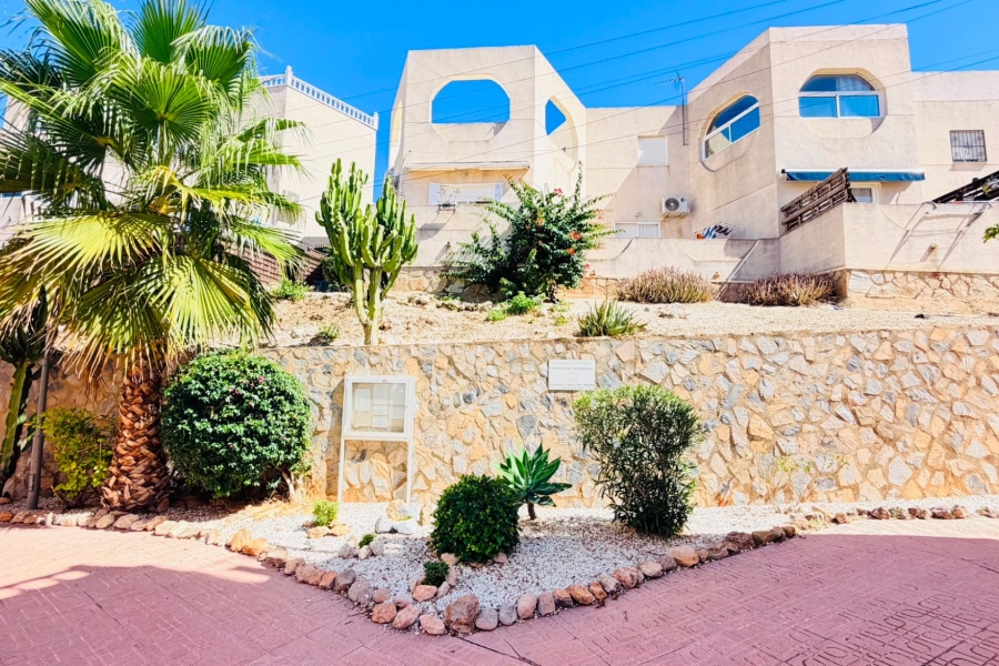 Re-Sale - Apartment - San Miguel de Salinas - Las Comunicaciones