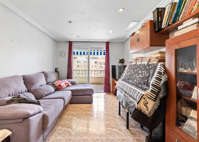 Re-Sale - Apartment - Torrevieja - Torrevieja - Centre
