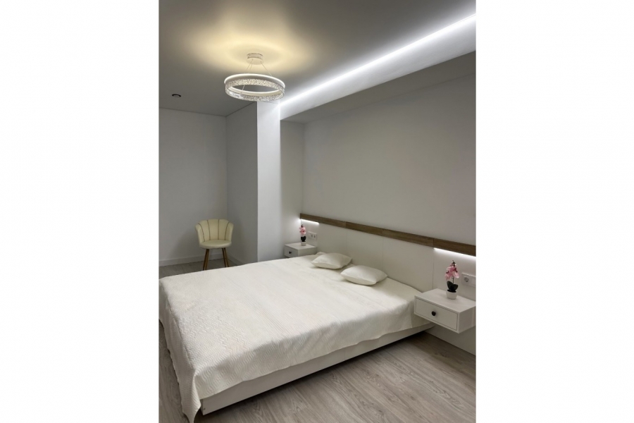 Re-Sale - Apartment - Torrevieja - Torrevieja - Centre