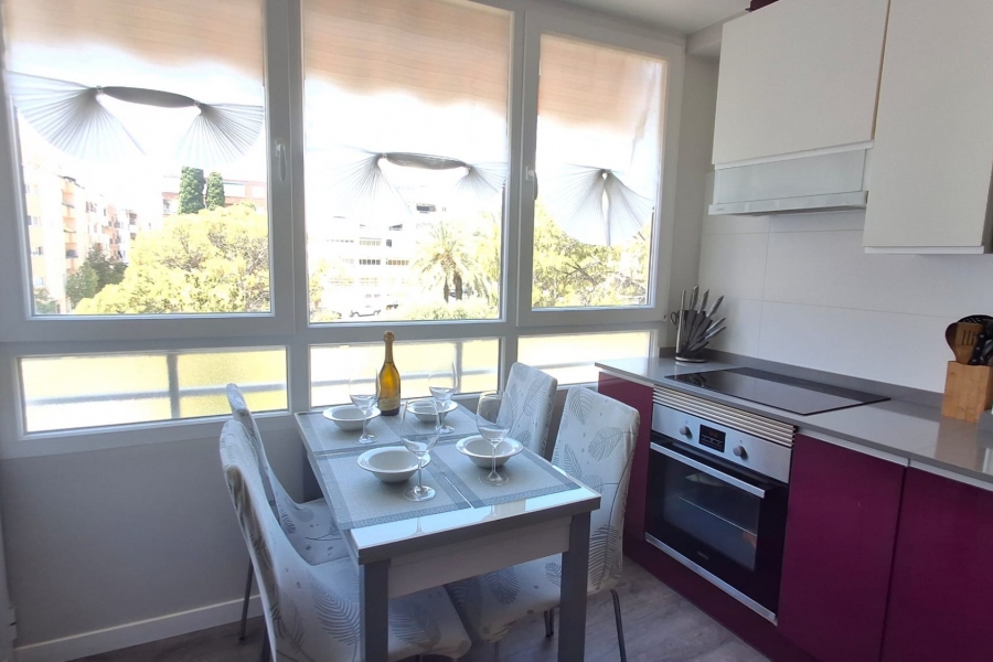 Re-Sale - Apartment - Torrevieja - Torrevieja - Centre