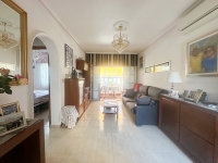 Re-Sale - Apartment - Torrevieja - Aguas Nuevas