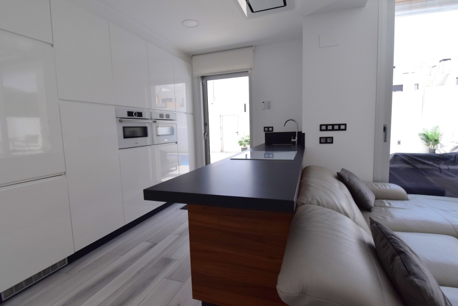 Re-Sale - Detached Villa - Orihuela Costa - Lomas de Cabo Roig
