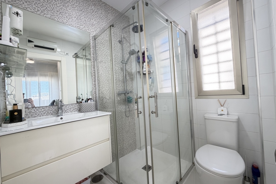Re-Sale - Detached Villa - Orihuela Costa - Villamartin