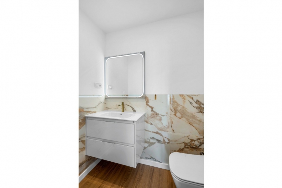 Re-Sale - Apartment - Torrevieja - Punta Prima