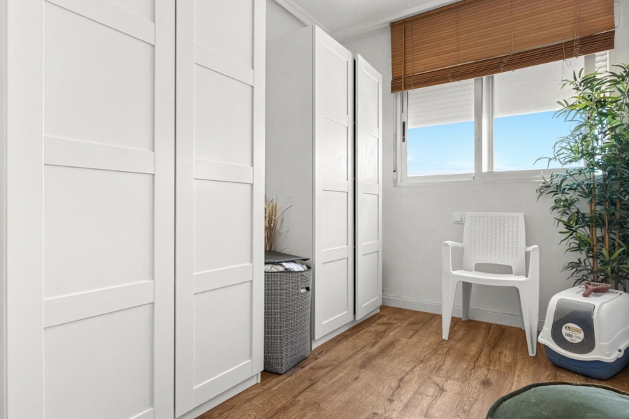 Re-Sale - Apartment - Torrevieja - Torrevieja - Centre