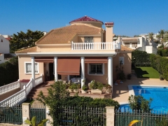 Detached Villa - Re-Sale - Torrevieja - Torrelamata - La Mata