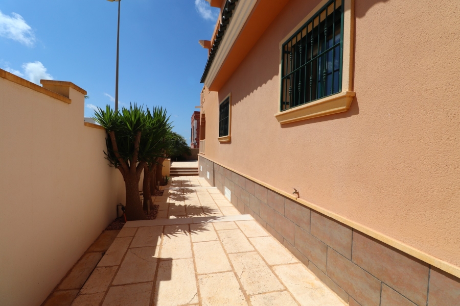 Re-Sale - Detached Villa - Ciudad Quesada - La Fiesta
