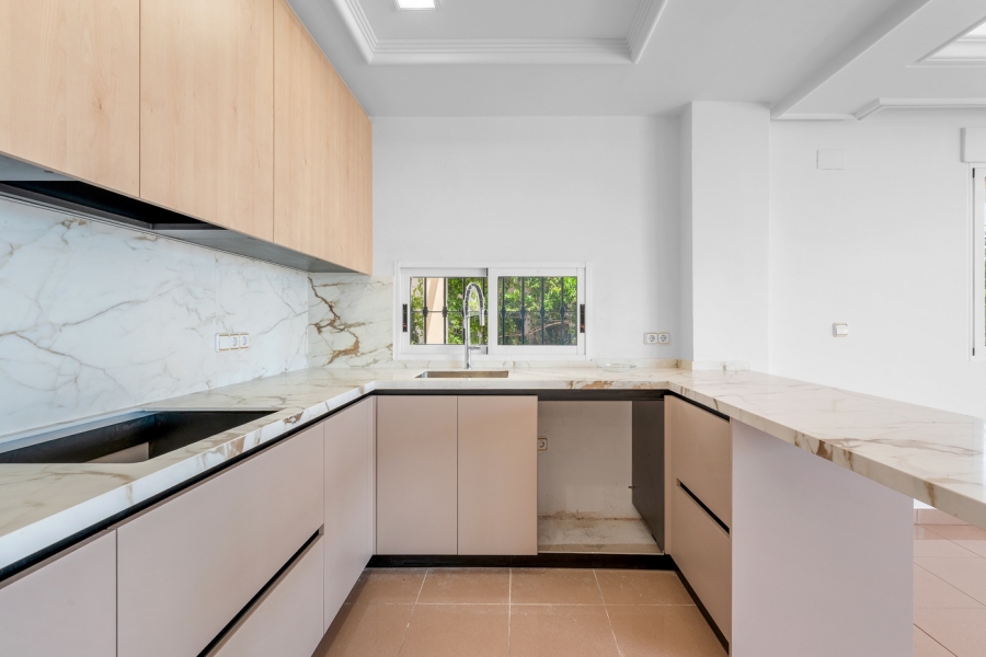 Re-Sale - Detached Villa - Torrevieja - Los Frutales