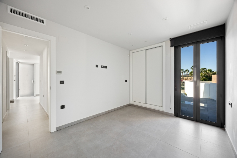 Re-Sale - Detached Villa - Algorfa - La Finca Golf Resort