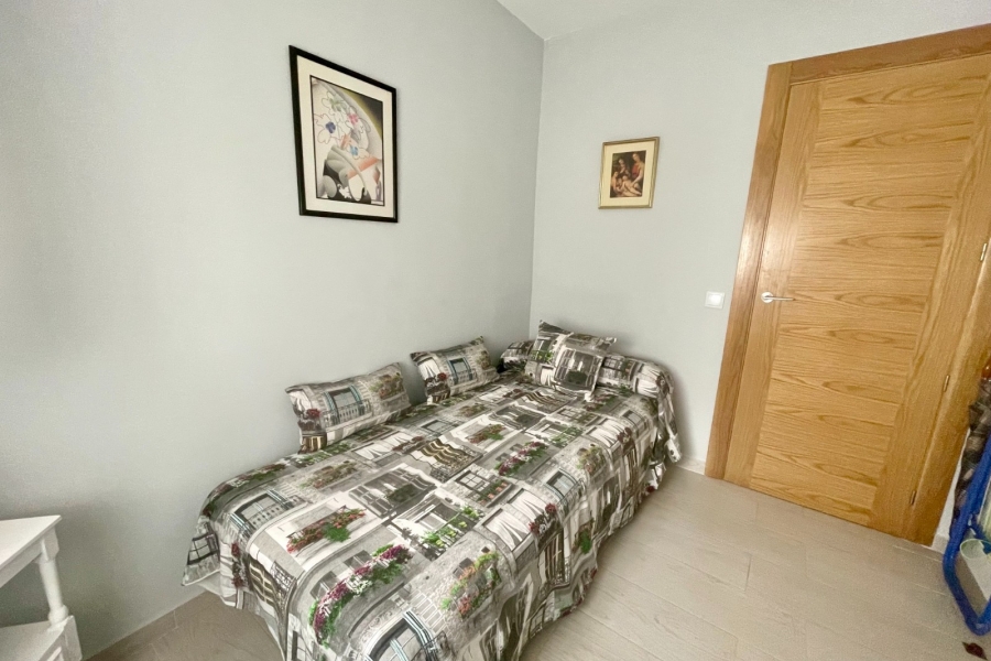 Re-Sale - Apartment - Torrevieja - Playa Del Cura
