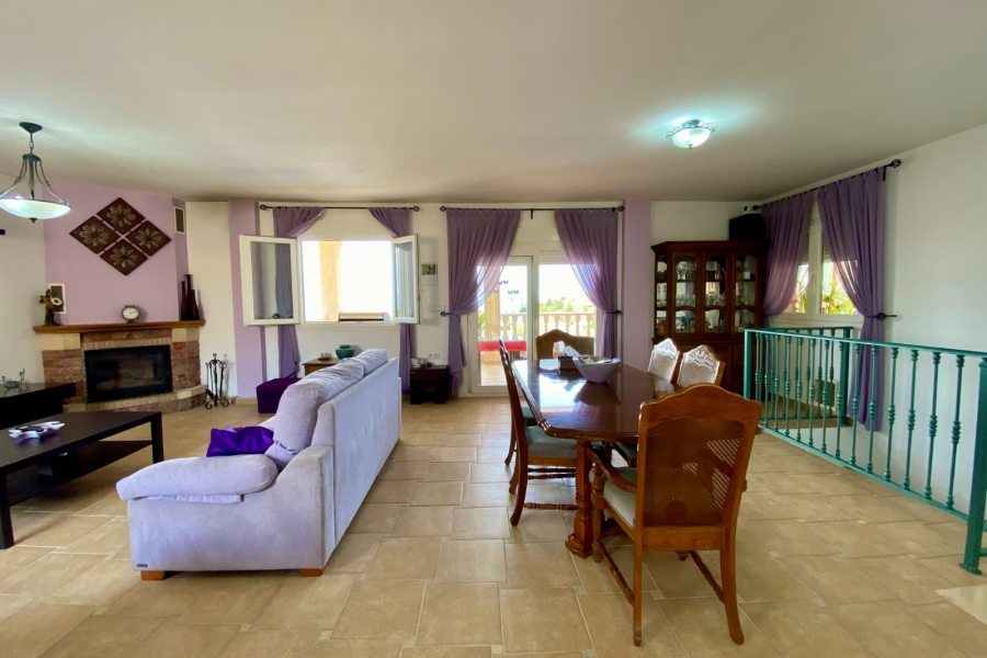 Re-Sale - Detached Villa - Algorfa - Lomas de La Juliana
