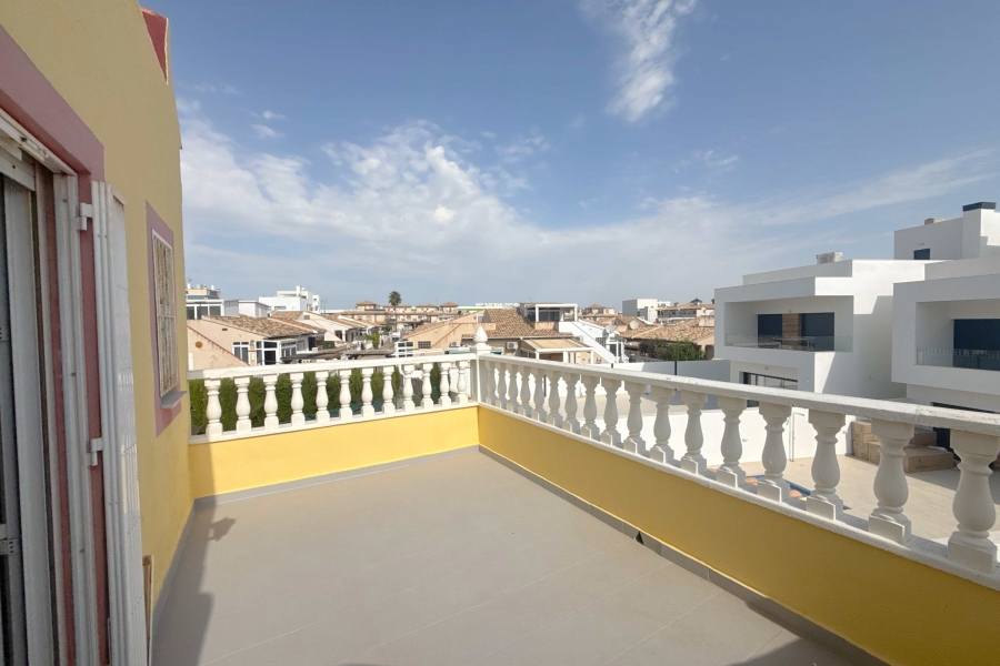 Re-Sale - Townhouse - Orihuela Costa - La Zenia