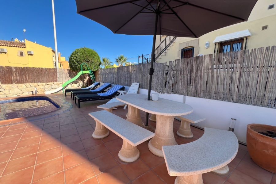 Re-Sale - Semi Detached Villa - Algorfa - La Finca Golf Resort