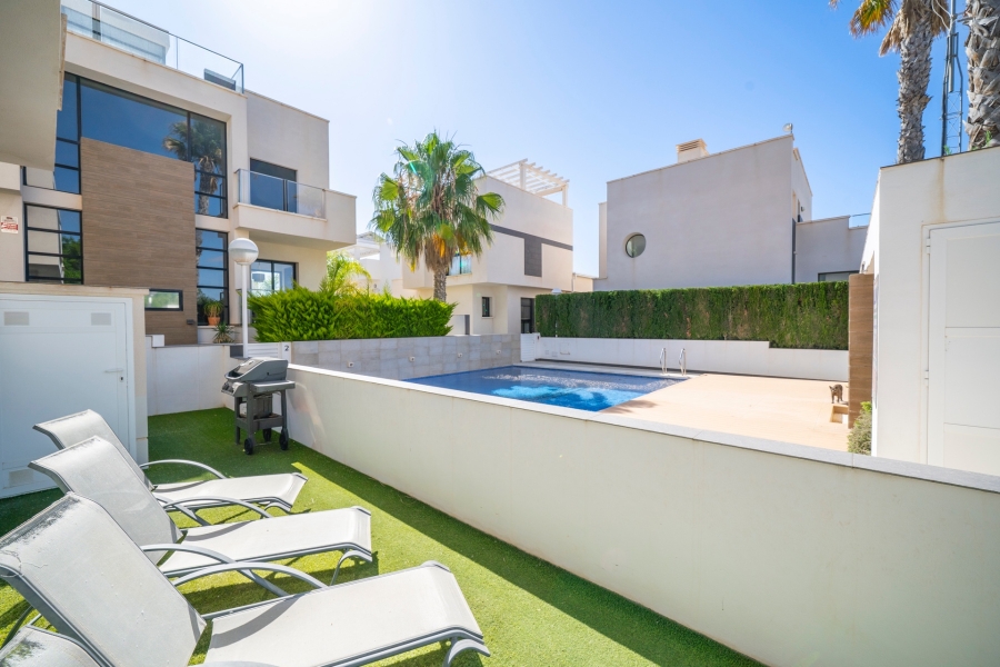 Re-Sale - Detached Villa - Ciudad Quesada - La Laguna