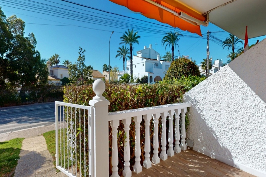 Re-Sale - Apartment - Orihuela Costa - Villamartin