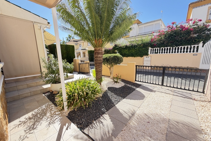 Re-Sale - Apartment - Orihuela Costa - Los Dolses