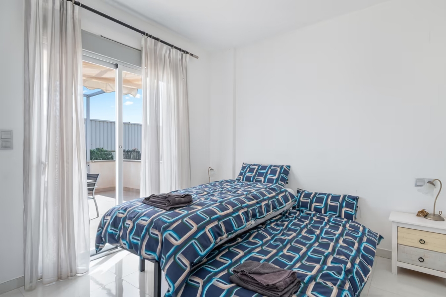 Re-Sale - Semi Detached Villa - Orihuela Costa - Punta Prima