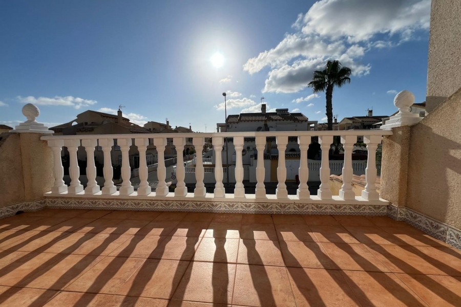 Re-Sale - Townhouse - Orihuela Costa - Punta Prima