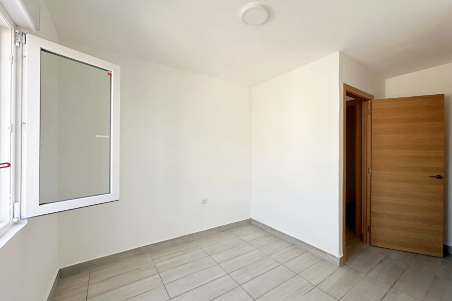 Re-Sale - Apartment - Torrevieja - Torrevieja - Centre
