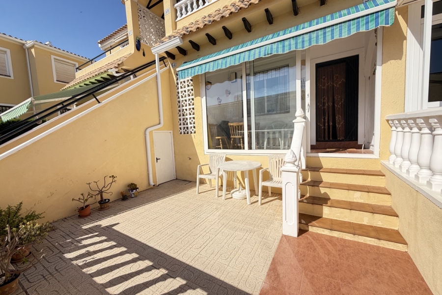 Re-Sale - Apartment - Orihuela Costa - Villamartin