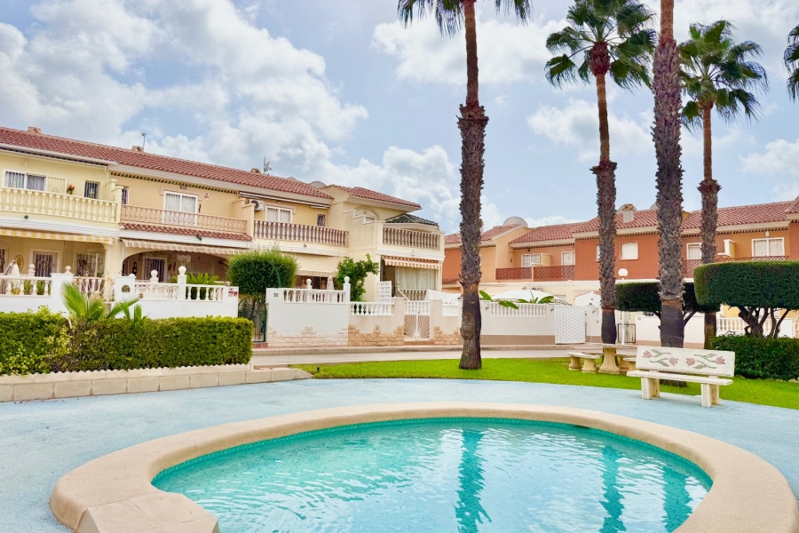 Re-Sale - Townhouse - Ciudad Quesada - Doña Pepa