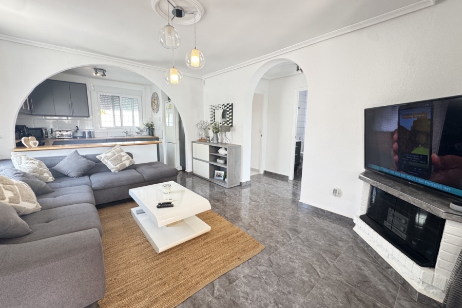 Re-Sale - Detached Villa - Orihuela Costa - Villamartin