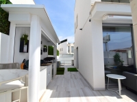Re-Sale - Detached Villa - Orihuela Costa - Lomas de Cabo Roig
