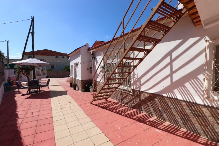 Re-Sale - Country Property - Benferri - Benferri - Country