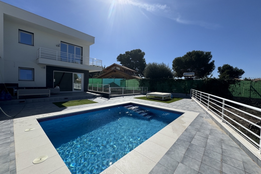 Re-Sale - Detached Villa - Orihuela Costa - Los Balcones