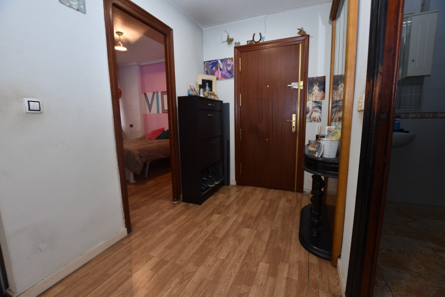 Re-Sale - Apartment - Torrevieja - Torrevieja - Centre
