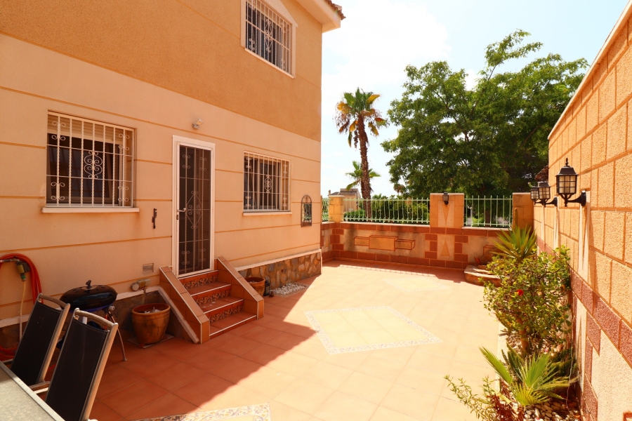 Re-Sale - Townhouse - Benijofar - Monte Azul
