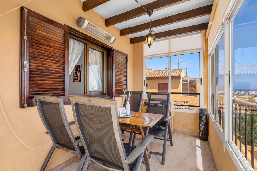 Re-Sale - Apartment - Torrevieja - Aguas Nuevas